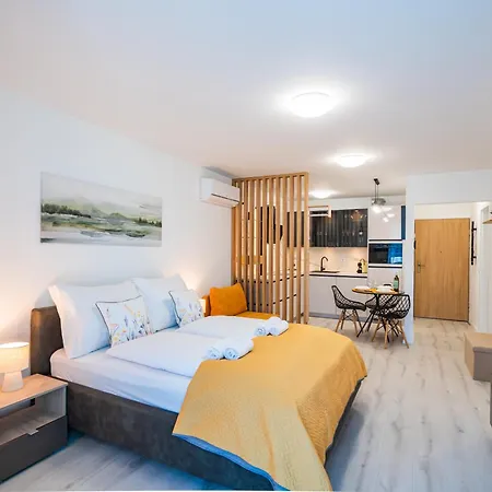 Myflat Wave Beach43 * Siofok