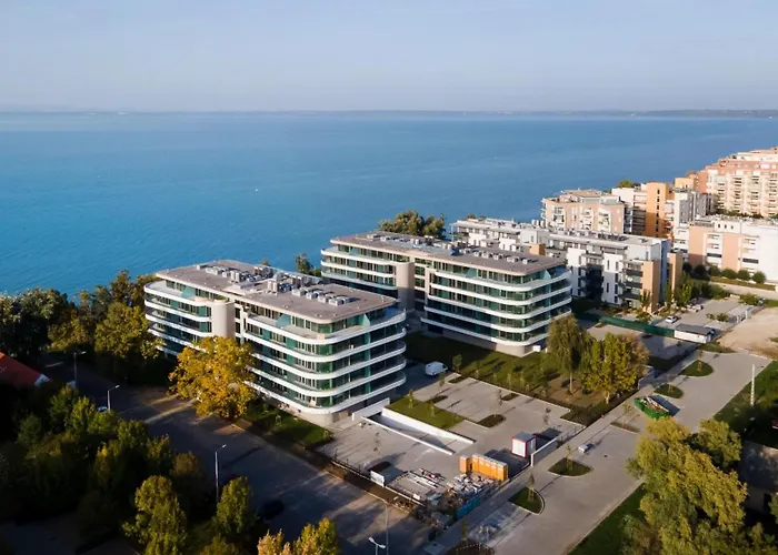 Myflat Wave Beach43 Apartman